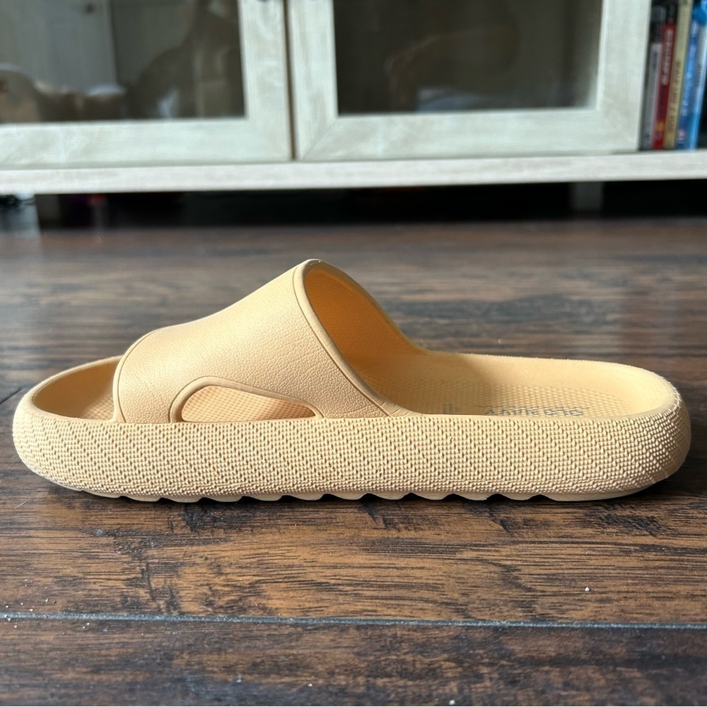 Old Navy, Men, Slides - Picture 6 of 11